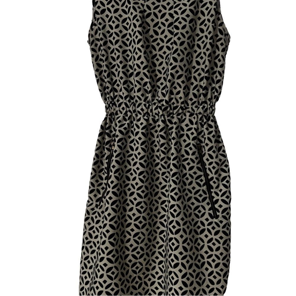 Speed Control‎ Dress S